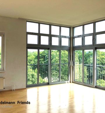 Sonnige 3 Zimmer im Dachgeschoß im saniertem Altbau?, 13156 Berlin, Wohnung