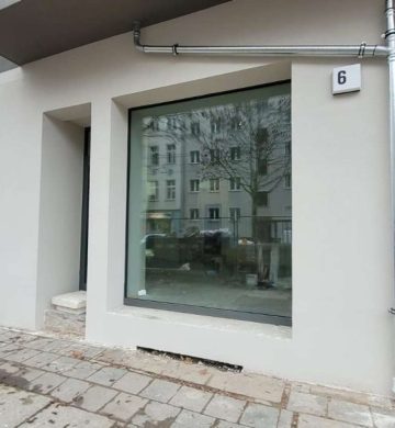 Erstbezug nach Sanierung! Tolle Fläche mit Traumhaften Schaufenster sucht Dich!, 10247 Berlin, Einzelhandel