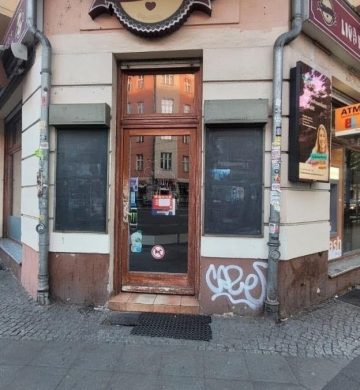 Toller Eckladen in TOPLAGE von Friedrichshains – Ehemalige Bäckerei mit viel Potenzial, 10245 Berlin, Café