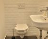Großzügig und zentral gelegene Fläche im beliebten Friedelhain wartet auf sie!! - Bad / WC