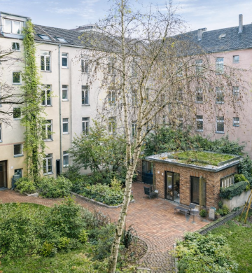 „Stylisch & Studiennah: 2-Zimmer-Wohnung mit offener Küche & Hof-Balkon“, 12459 Berlin, Etagenwohnung