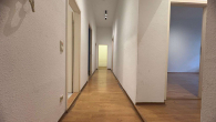 Flur - Mal was Anderes! 4 Zimmer Wohnung, Altbau, in Florakietz!