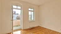 Beispiel Zimmer 2 - Großzügige 3 Zimmer im sanierten Altbau, offene Küche und traumhaften Balkon zum relaxen!