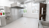 Innenimpression - P-Berg Ladenfläche mit 2 Schaufenstern, 3 Zugängen & Lüftungsanlage – Oderberger Straße