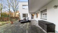 Große Südterrasse - Bezugsfrei. Große Terrasse. Und das im grünen Zehlendorf.