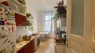 Küche- - Unbefristet & charmant: 2,5-Zimmer-Altbauwohnung im Herzen von Pankow!