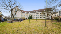 Innenhof - Berlin. Gut vermietet. Neu saniertes Bad. Glückliche Mieterin. Was will man mehr?
