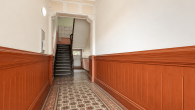 Flur - WAS!? 5 Zimmer in F’hain – Wintergarten – 2 Balkone – unbefristet!