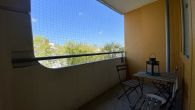 Balkon - Stadtleben pur! Möblierte Zwei-Zimmer-Wohnung auf 3 Jahre befristet !!